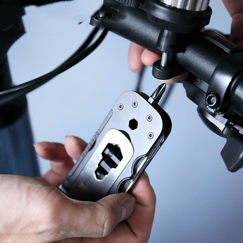 Utensile multi-uso per la manutenzione - Grandiscount